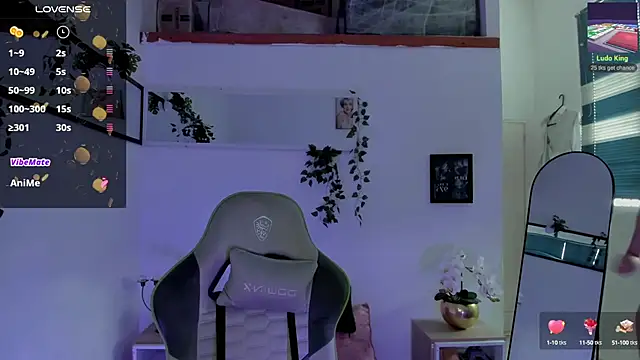 Snapshot of rosse_98_ chatting on 01.13.25 rosse 98 online show from 01.13.25