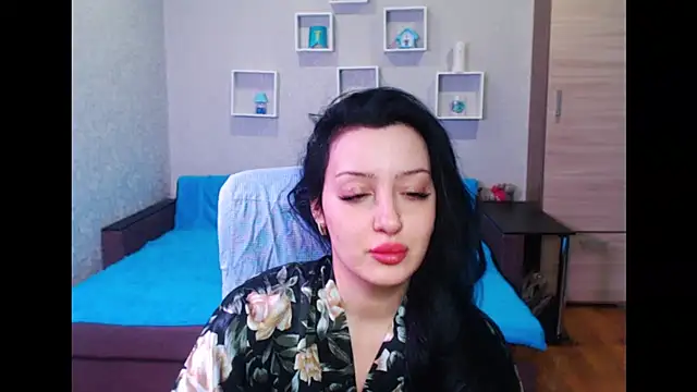 Snapshot of SkarlettMonliss chatting on 12.30.24 SkarlettMonliss online show from 12.30.24