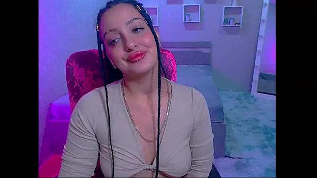 Snapshot of SkarlettMonliss chatting on 09.15.25 SkarlettMonliss online show from 09.15.25