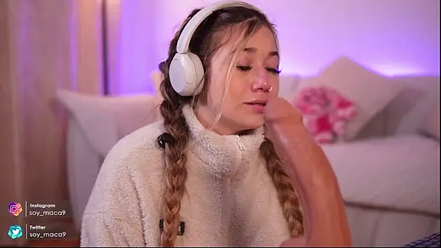 lilith gray9 online show from 11.22.25