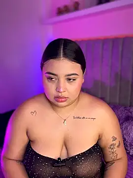 Emily cooper20 online show from 03.04.26