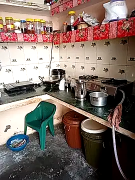 reemacouple007 online show from 09.26.25