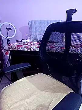 reemacouple007 online show from 04.26.26