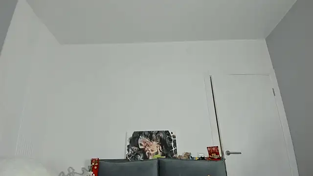 Snapshot of dolly_ll chatting on 02.21.25 dolly ll online show from 02.21.25