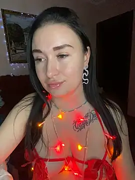 Roxana Bell online show from 12.26.24