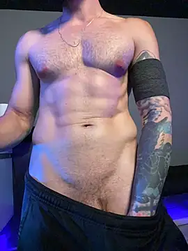 Snapshot of MachineDien chatting on 12.13.25 MachineDien online show from 12.13.25