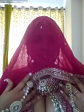 Blossam 07 online show from 11.02.25