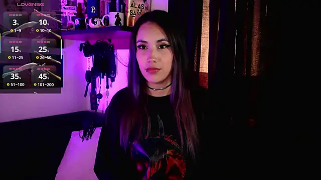 BLACKTSUKI7  online show from 04.30.26