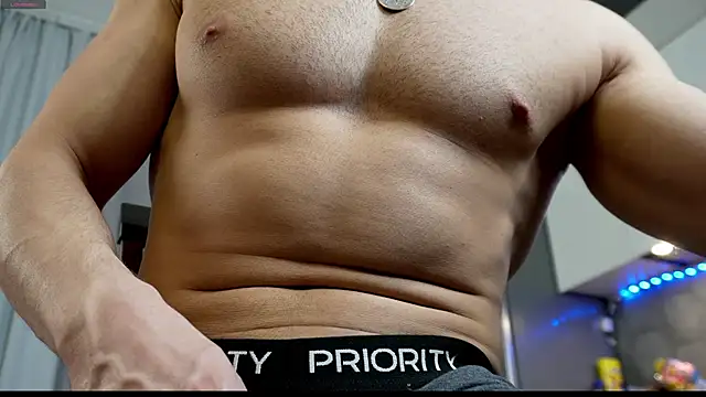 Snapshot of danielkraigforu chatting on 12.12.24 danielkraigforu online show from 12.12.24