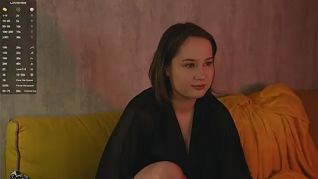 LissaLarsson  online show from 04.03.26