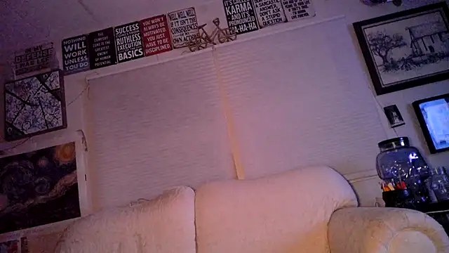 Snapshot of BobbyQ29 chatting on 06.11.26 BobbyQ29 online show from 06.11.26