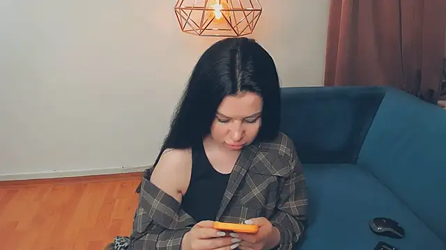LayaFlow online show from 04.23.26