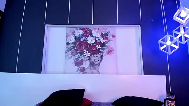 Snapshot of Alexxxholy chatting on 01.21.25 Alexxxholy online show from 01.21.25