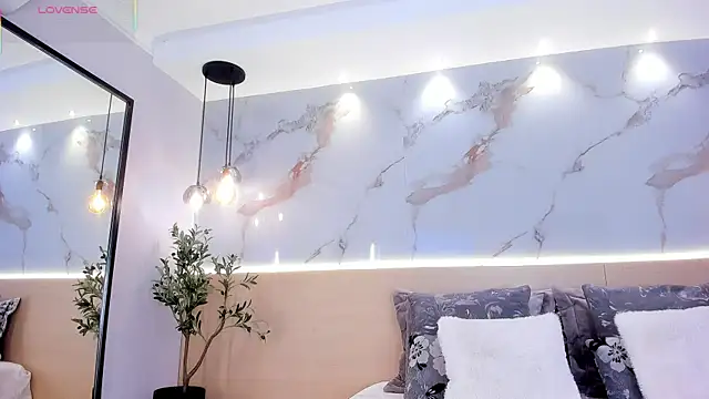 Snapshot of SteffanyBeck chatting on 02.11.26 SteffanyBeck online show from 02.11.26