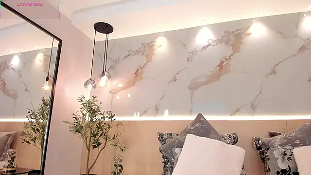 Snapshot of SteffanyBeck chatting on 02.26.26 SteffanyBeck online show from 02.26.26