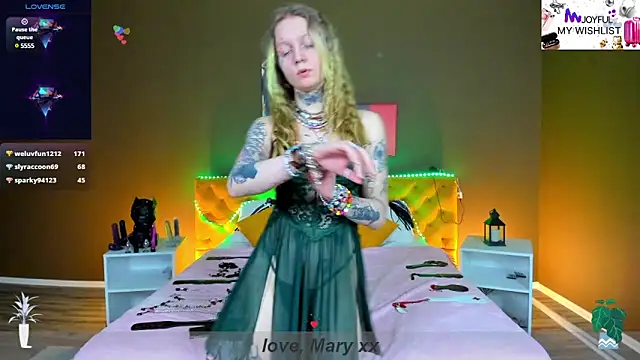 Mary Xextra online show from 01.29.25