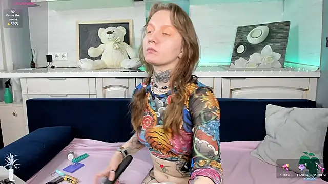 Mary Xextra online show from 04.27.26