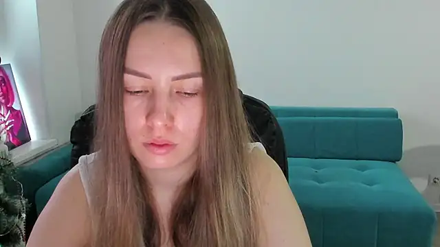 Snapshot of Mia_shy1 chatting on 01.08.26 Mia shy1 online show from 01.08.26