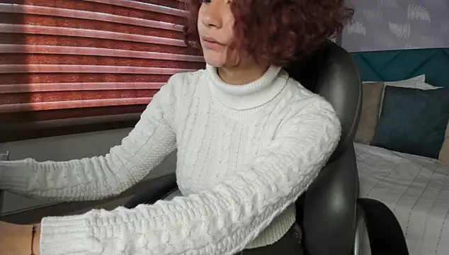 Moony 14 online show from 01.10.25