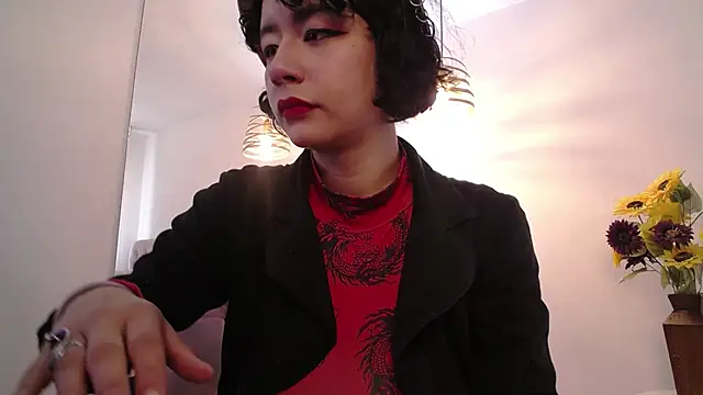 Moony 14 online show from 03.15.25