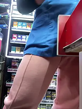 Snapshot of MikyVesela chatting on 12.04.24 MikyVesela online show from 12.04.24