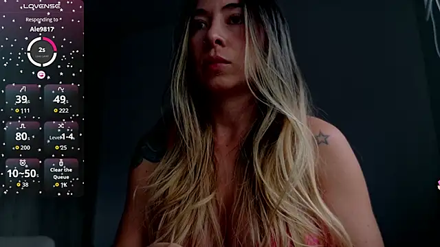  arianalzate  online show from 06.11.26
