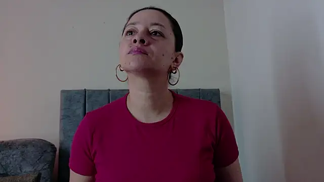Snapshot of ArtesanaMK chatting on 06.23.26 ArtesanaMK online show from 06.23.26