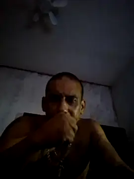 Snapshot of Alebir1329 chatting on 05.30.26 Alebir1329 online show from 05.30.26