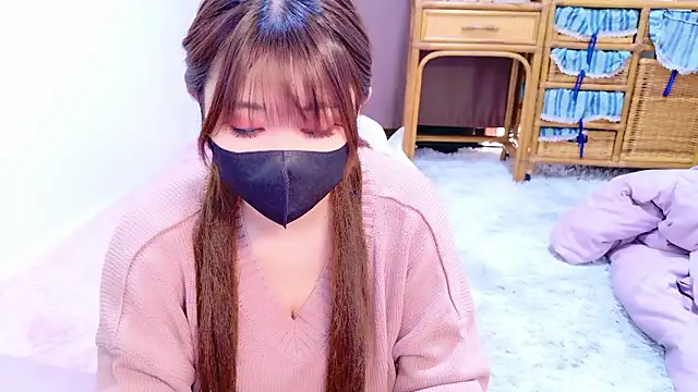 Snapshot of Megu_Melon chatting on 11.07.25 Megu Melon online show from 11.07.25