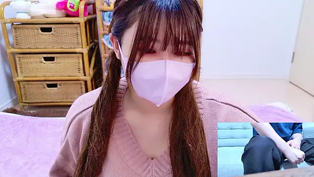 Snapshot of Megu_Melon chatting on 11.11.25 Megu Melon online show from 11.11.25