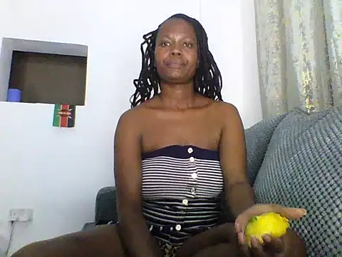 Snapshot of Cute_princcess chatting on 11.06.25 Cute princcess online show from 11.06.25