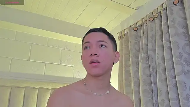 JulianRose 1 online show from 02.05.25