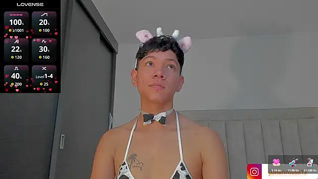 JulianRose 1 online show from 05.07.26