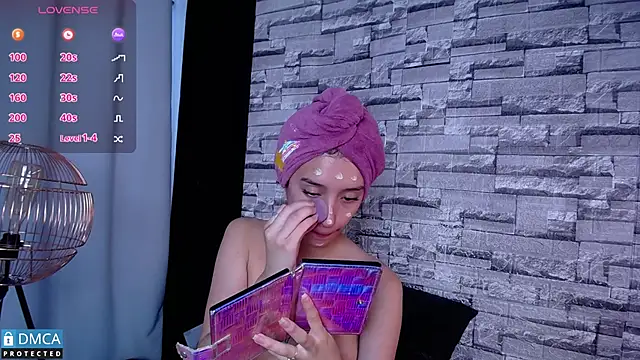 BellaOdisea online show from 02.21.25