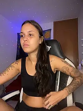 poliannaxx online show from 12.19.24