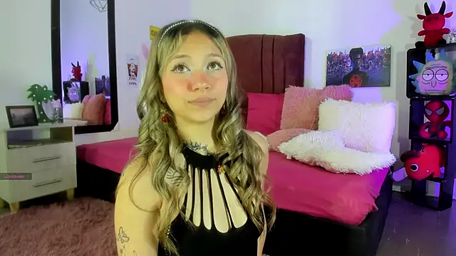 alisson zafiro  online show from 01.25.25