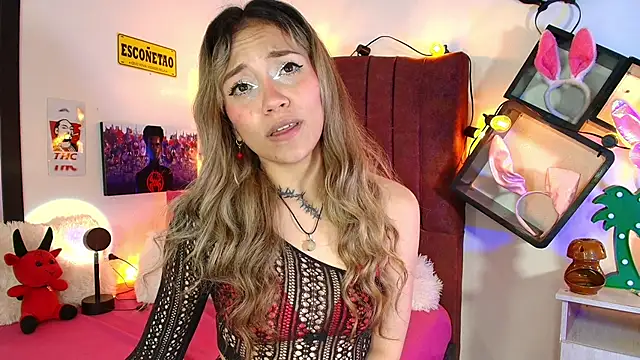 alisson zafiro  online show from 03.15.25