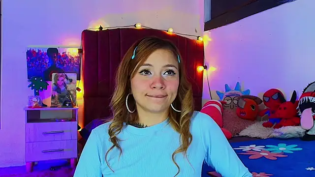 alisson zafiro  online show from 10.19.25