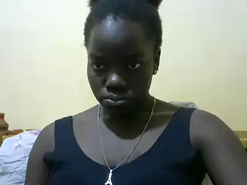 Snapshot of Sweet_chico2 chatting on 12.17.24 Sweet chico2 online show from 12.17.24