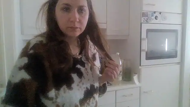 JasmineGlamour online show from 04.25.26