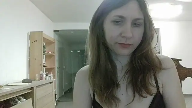 JasmineGlamour online show from 04.30.26