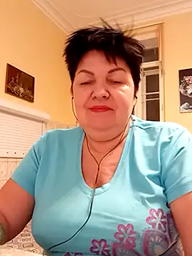 Snapshot of FantasyMichelle chatting on 02.01.25 FantasyMichelle online show from 02.01.25