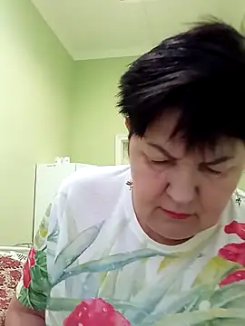 Snapshot of FantasyMichelle chatting on 02.05.25 FantasyMichelle online show from 02.05.25