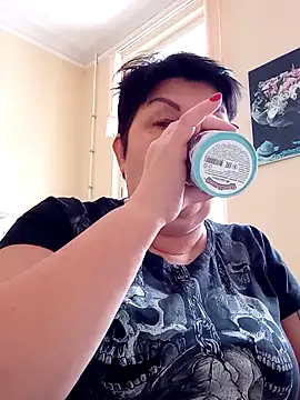 Snapshot of FantasyMichelle chatting on 02.11.25 FantasyMichelle online show from 02.11.25