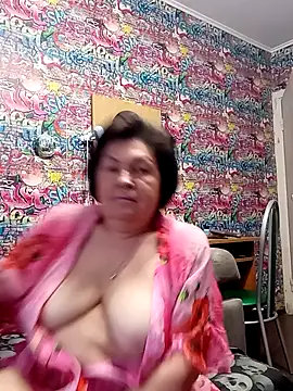 Snapshot of FantasyMichelle chatting on 04.04.26 FantasyMichelle online show from 04.04.26