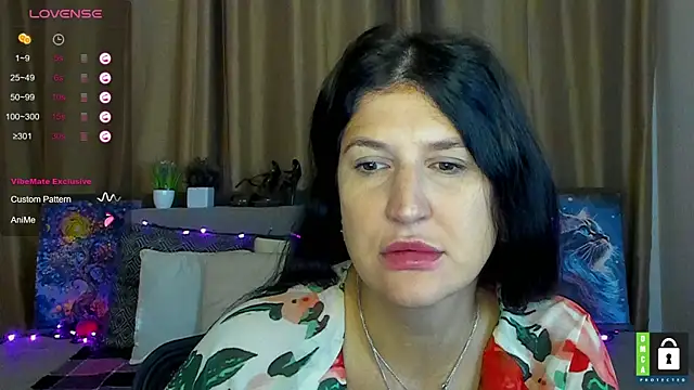 Alianna Solo Kisses online show from 10.17.25