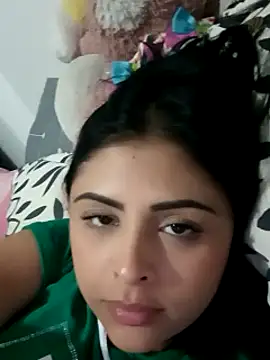 Snapshot of MelannyBell chatting on 02.11.25 MelannyBell online show from 02.11.25