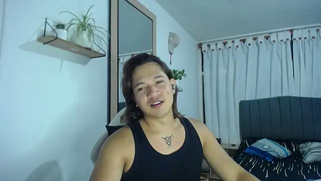 Snapshot of Valerioe chatting on 01.31.25 Valerioe online show from 01.31.25