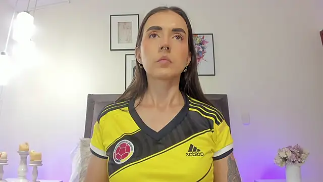 helen mooree online show from 06.23.26