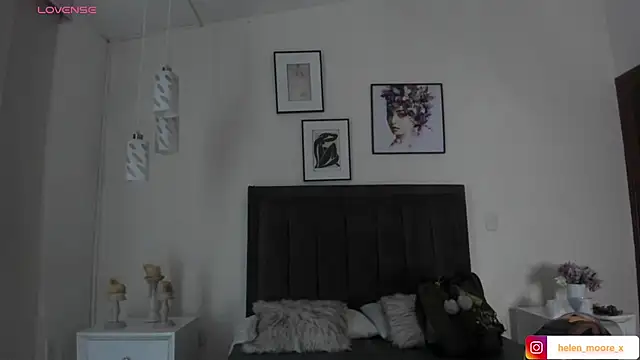helen mooree online show from 06.25.26